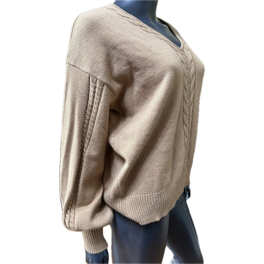 Ellen Tracy V-Neck Cable Knit Sweater Camel Tan NWT MSRP $89.00 Medium Plush - Picture 6 of 12